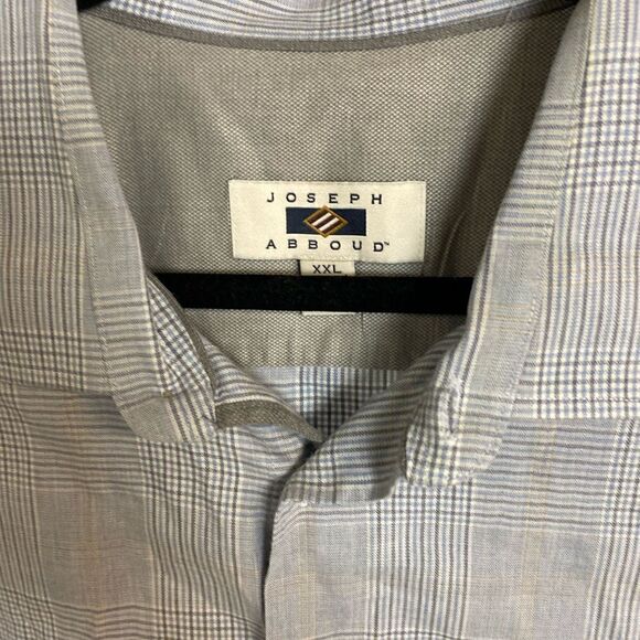 #116 JOSEPH ABBOUD Muted Gray Plaid Button Down - Picture 5 of 6